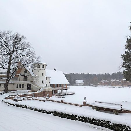 Заміський Комплекс "Пуща Лісна" Hotel Moschun Exterior photo