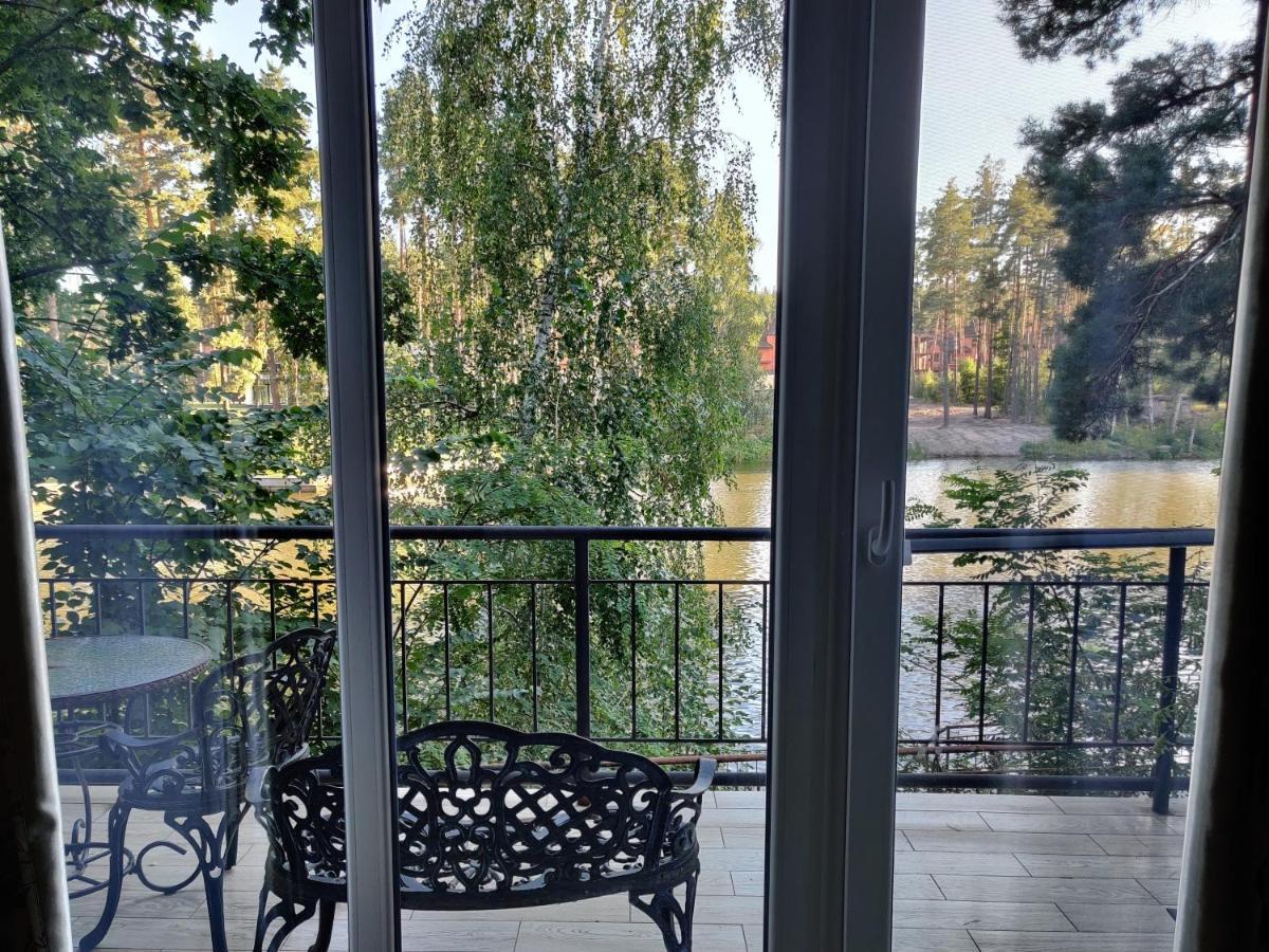Заміський Комплекс "Пуща Лісна" Hotel Moschun Exterior photo