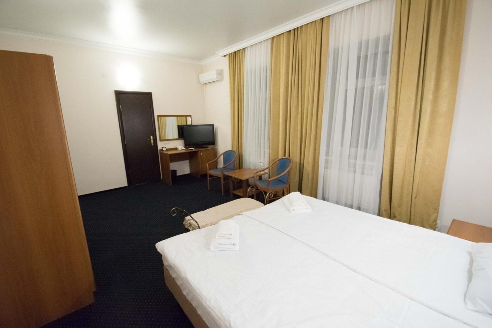 Заміський Комплекс "Пуща Лісна" Hotel Moschun Room photo